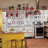 7 Dicas de decorao para ter uma cozinha retr e colorida